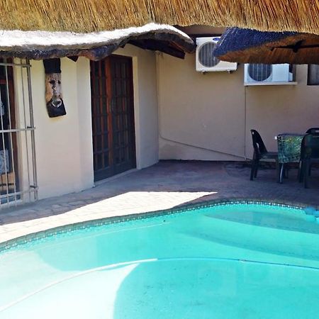 Lani'S Guest House - No Loadshedding Musina Exteriör bild