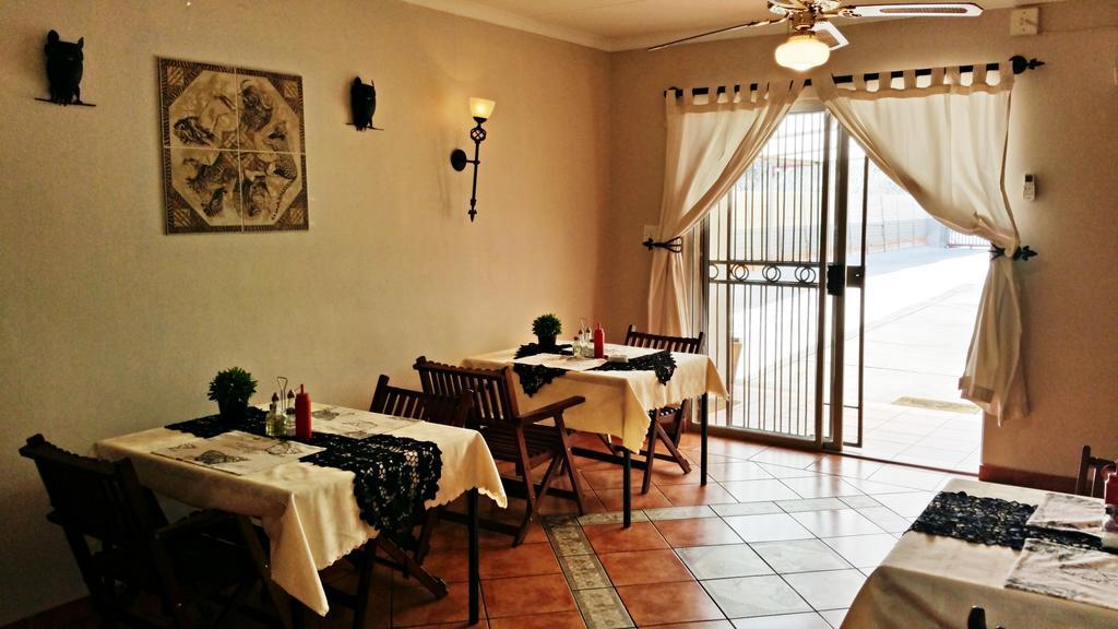 Lani'S Guest House - No Loadshedding Musina Exteriör bild