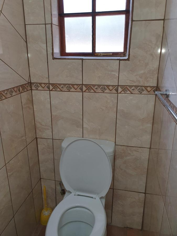 Lani'S Guest House - No Loadshedding Musina Exteriör bild