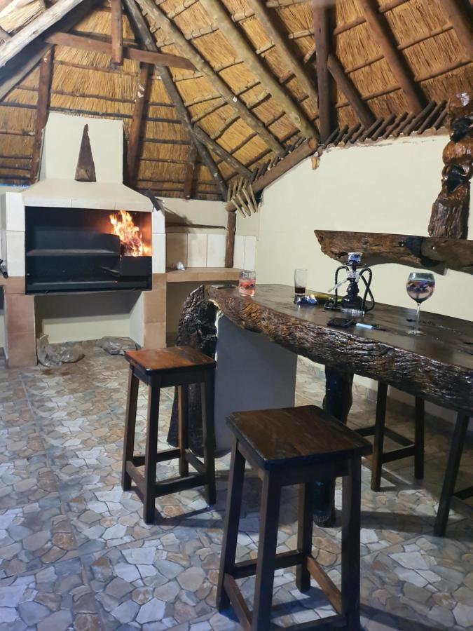 Lani'S Guest House - No Loadshedding Musina Exteriör bild